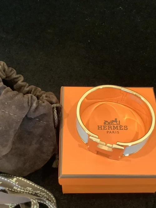 Hermès Clic H Bracelet PM Gold